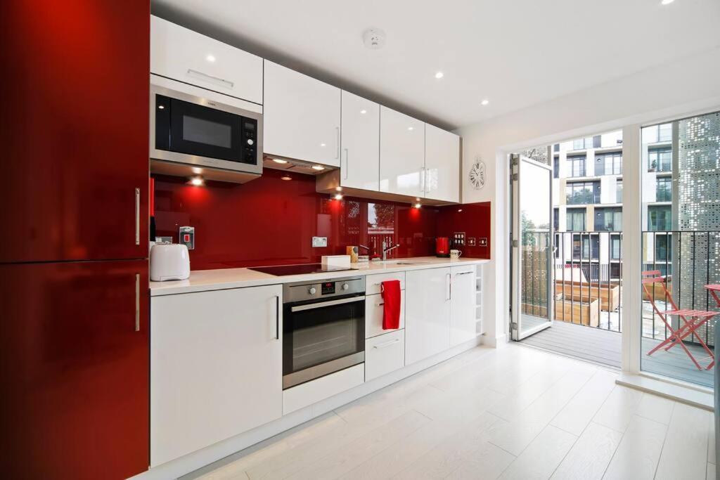 Cool Dalston Studio With Balcony And Gym Leilighet London Eksteriør bilde