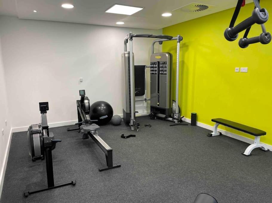 Cool Dalston Studio With Balcony And Gym Leilighet London Eksteriør bilde